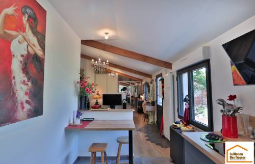 Rénovation ancien corps de ferme pour résidence secondaire - étape salon et chambres - à Pleyben - 29190 -