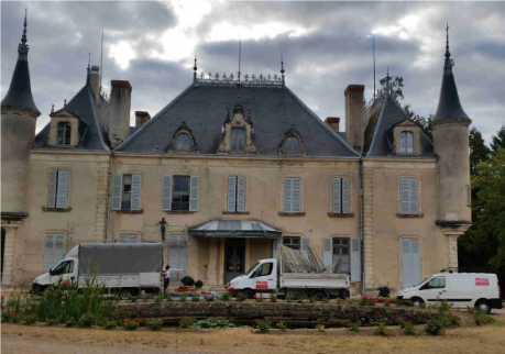 Dareizé (Rhône) : Rénovation de façade d'un château classé - façade avant travaux