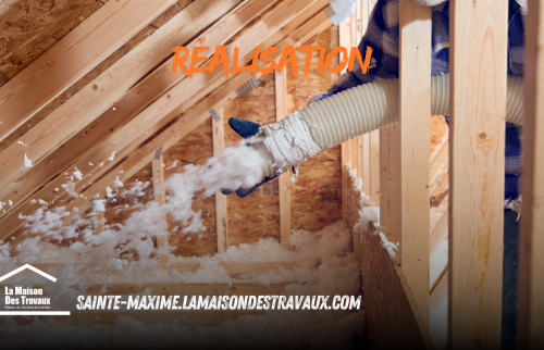 Technique de Soufflage pour l'Isolation des Combles à Sainte-Maxime : Un Choix Écologique et Économique