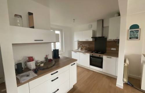 Rénovation espace cuisine après  pose nouveau revêtement de sol et équipements maison ) Douarnenez (29100)