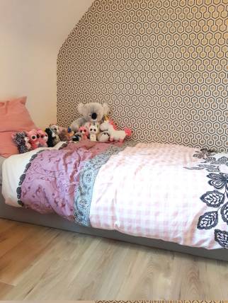Rénovation du sol de la chambre d'une petite fille