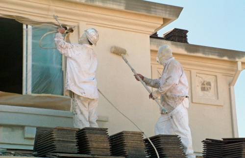 Ravalement de peinture pour la façade d’une maison à Itteville (91)