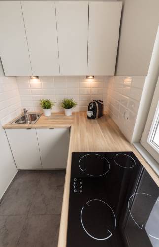 plan de travail cuisine couloir en appartement à Aubagne (13400)