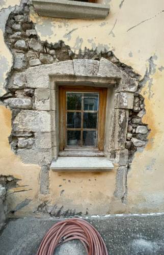 Pendant les travaux du ravalement de façade