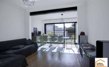 Salon ouvert sur la salle à manger (Yerres 91330)