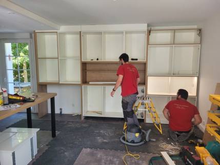 Montage des meubles sur mesure (Ifs 14123)