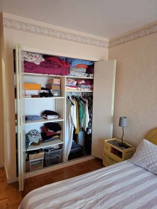 Placard de chambre avant transformation en dressing - Bourg-en-Bresse 01