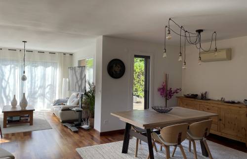 vue globale de la pièce à vivre