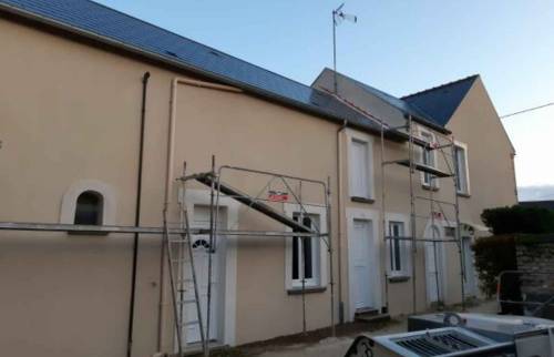 Façade pendant les travaux