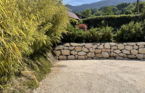 le nouveau mur d'enrochement