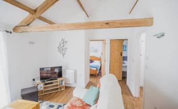 Salon poutre apparente