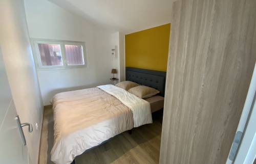 Chambre confortable studio dans garage La Maison Des Travaux Ales