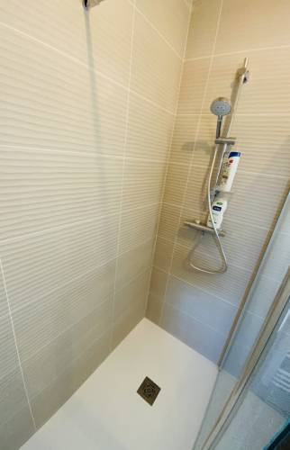 Douche à l'italienne