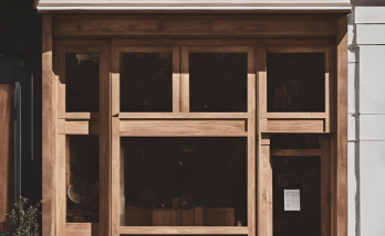 Devanture avant la pose de l'enseigne