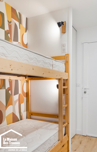 Alcôve abritant des lits superposés