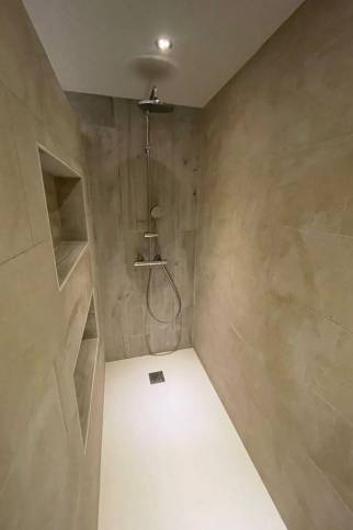 Salle de bain V - Douche - architecte 73, décorateur intérieur 73, peintre 73, carreleur 73, plaquiste 73, plombier 73, électricien 73