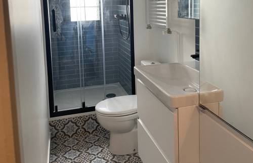 Salle de bain rénovée à Levallois