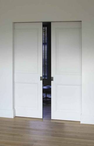 double porte à galandage avec peinture et parquet refait