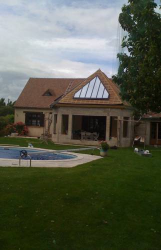 fenêtre de toit triangulaire aluminium