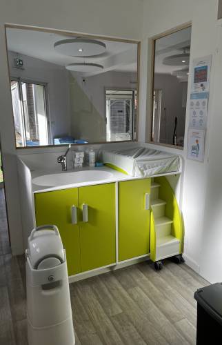 Vue depuis la salle de change