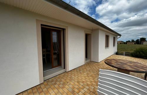 Façade avec modénatures Voiron