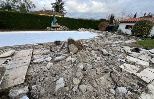 Rénovation d'une terrasse autour d'une piscine (69290 SAINT GENIS LES OLLIERES)
