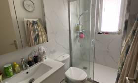 Fenêtre salle de bain