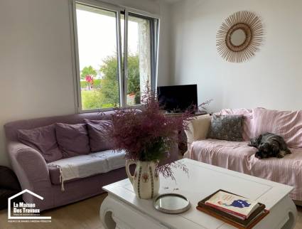 Salon de maison rénové