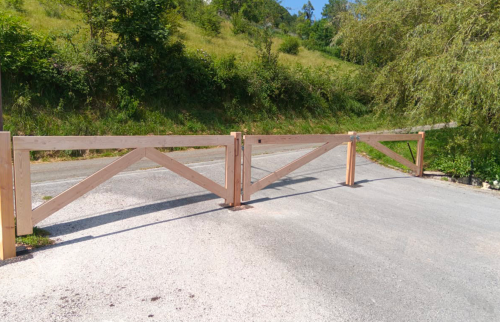 Création d'un portail en bois - Morbier