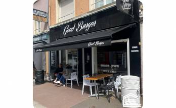 Devanture d'un local commercial 