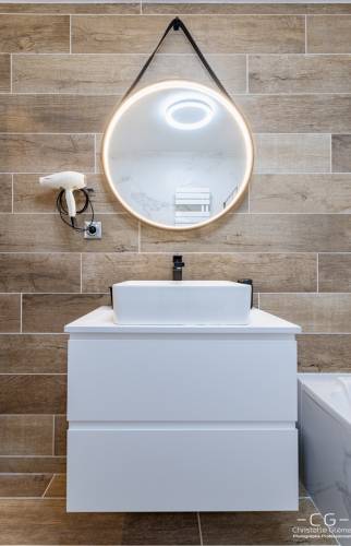 Rénovation moderne d’une salle de bain à Saint-Nazaire 4