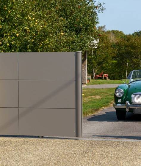 pose d'une clôture et portail