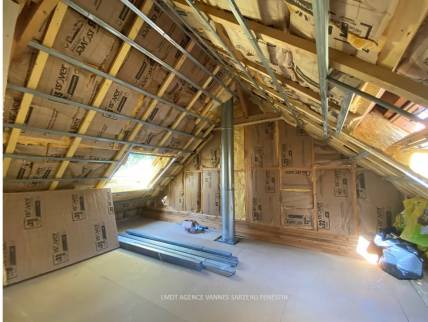 CREATION DE VELUX A FEREL 56130