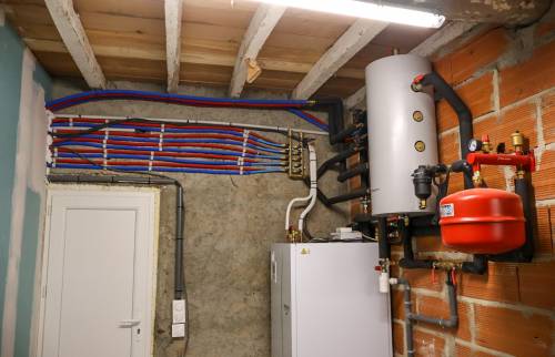 Installation d’une pompe à chaleur air-eau dans le cadre d’une rénovation complète à Toulouse