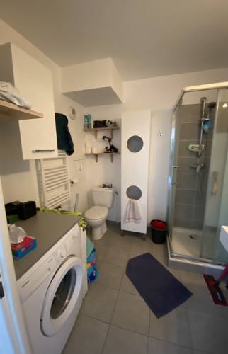 Salle de bain rénovée à Gentilly