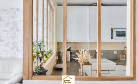 Création d'une verrière d'atelier en bois