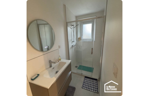 petite salle de bain 