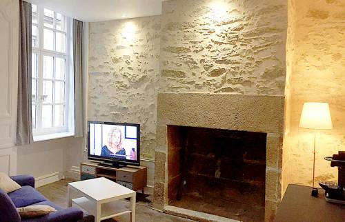 Rénovation d'un mur chaux Intra-muros