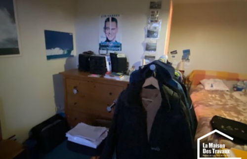 AVANT - Ancien placard