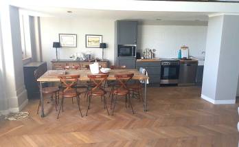 Rénovation d'un parquet en pointe de Hongrie à Dinard
