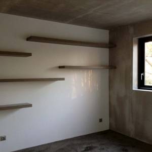 L'intérieur sobre de la maison