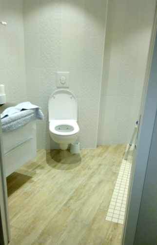 Toilette suspendu