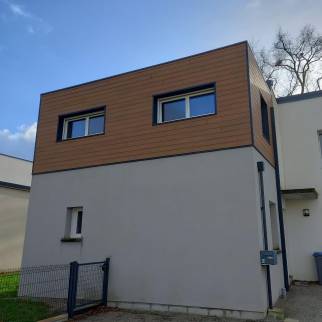 Nouvelle surélévation de maison avec bardage composite - Nantes 44