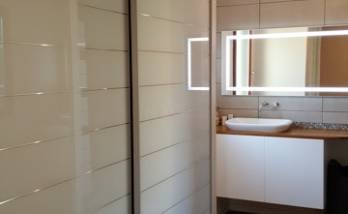 Aménagement de salle d ebain avec dressing