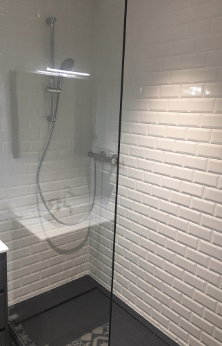 Rénovation contemporaine d’une salle de bain