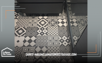  la remise à jour de tout le système de plomberie par un plombier qualifié. Un électricien a sécurisé et amélioré le système d'éclairage