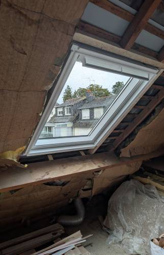 Pose des Velux par La Maison Des Travaux Bruz