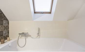 baignoire dans les combles