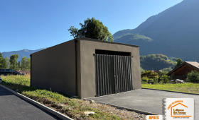 chantier bâtiment fissuré, garage reconstruit en dur, ravalement façade Albertville, coordination artisans locaux, rénovation Savoie durable