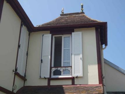 Rénover la façade de sa maison traditionnelle normande à Caen